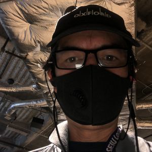 Meet your Posher, Leo